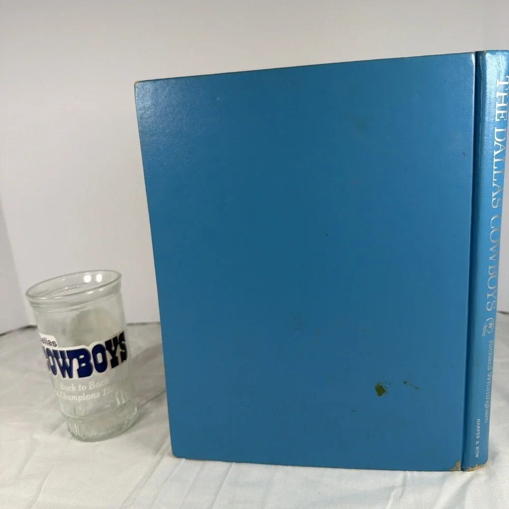 Dallas Cowboys Illustrated History Book Whittingham + Champions Glass